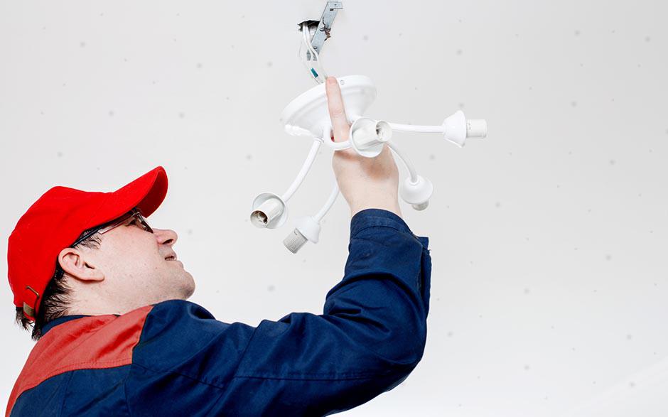recherche travail électricien bâtiment Compiègne